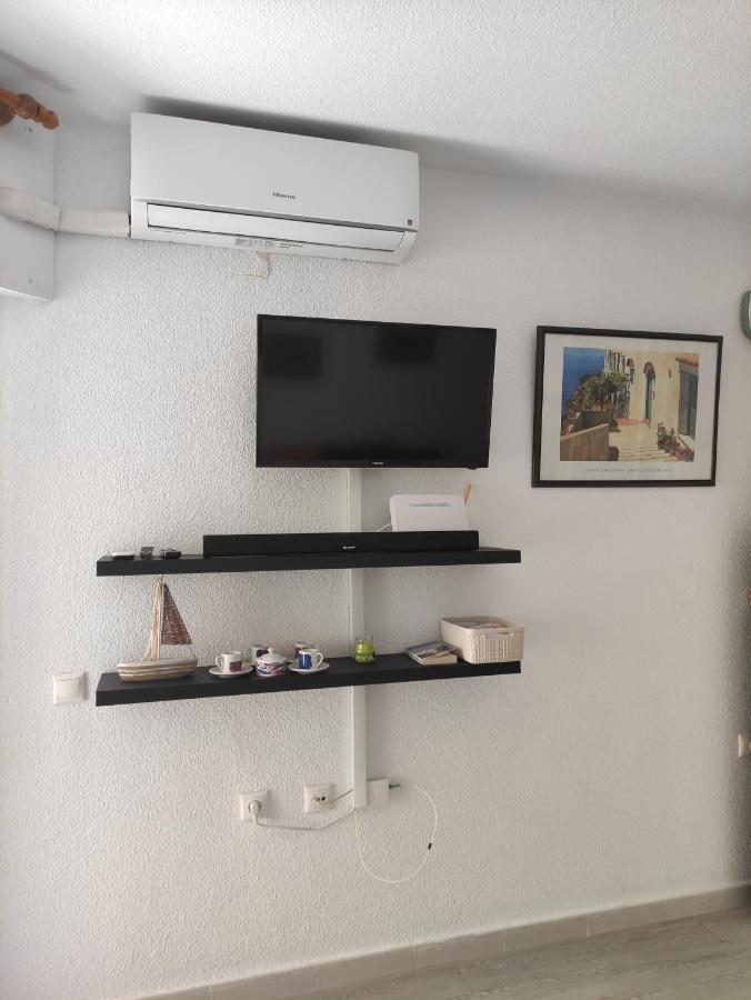 Studio Apartment Santana Habaneras - 18 At Beach With Garage, Pool And Lift Торевиеха Екстериор снимка