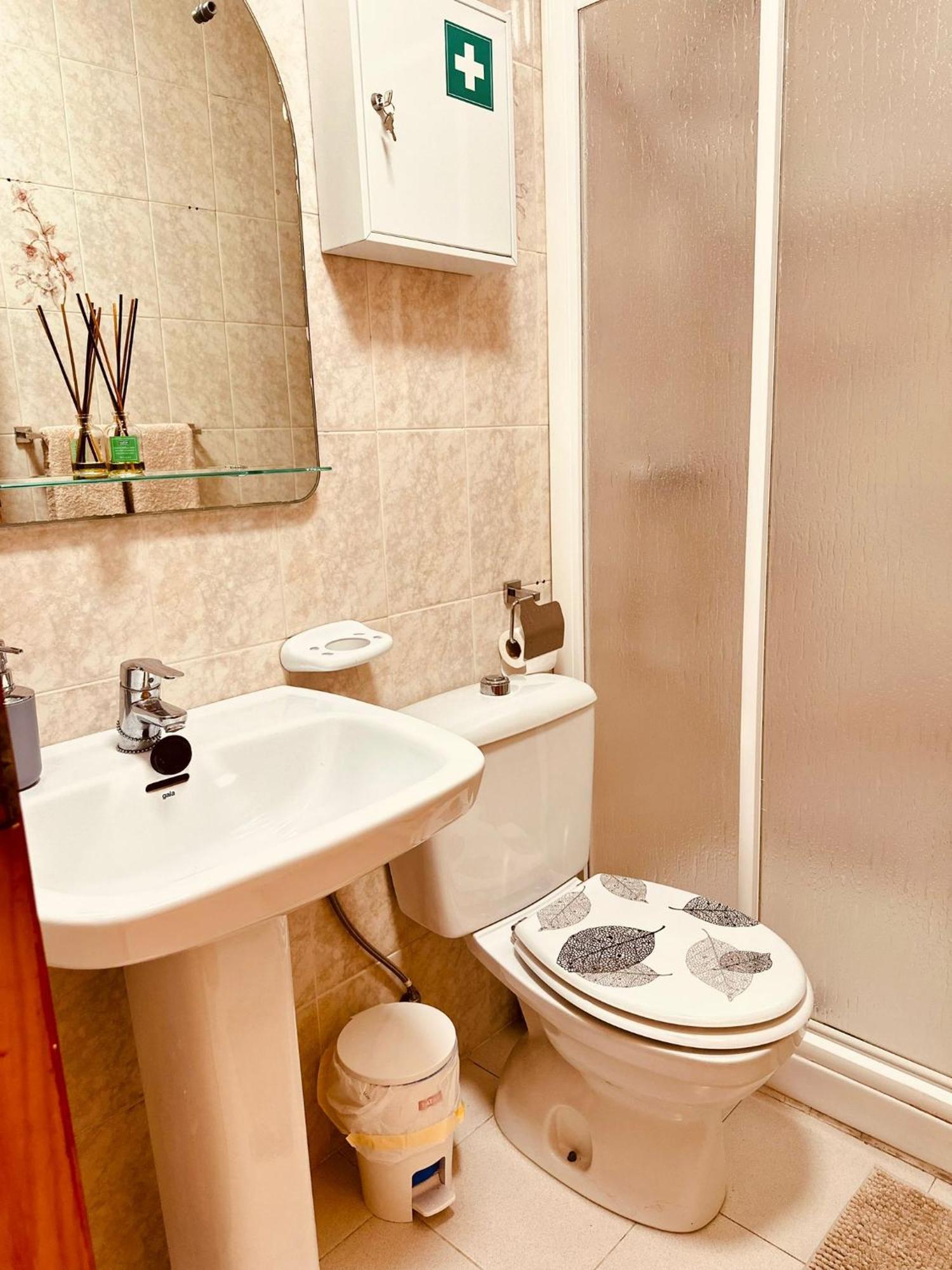 Studio Apartment Santana Habaneras - 18 At Beach With Garage, Pool And Lift Торевиеха Екстериор снимка