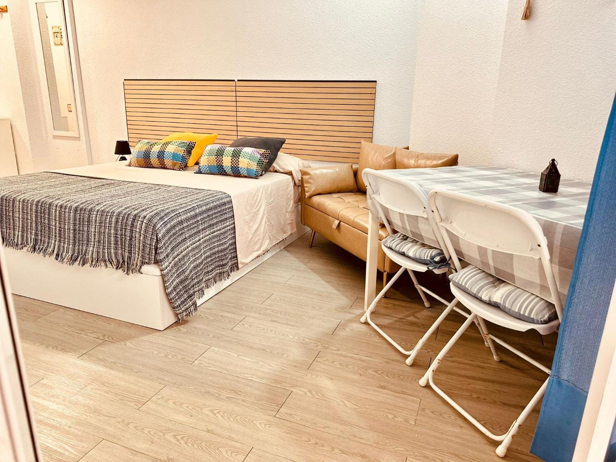 Studio Apartment Santana Habaneras - 18 At Beach With Garage, Pool And Lift Торевиеха Екстериор снимка