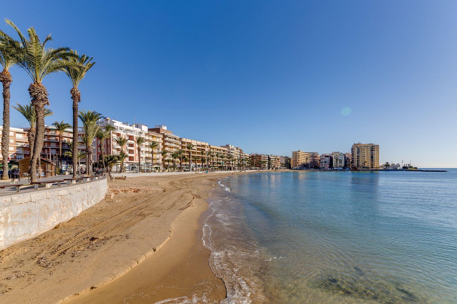 Studio Apartment Santana Habaneras - 18 At Beach With Garage, Pool And Lift Торевиеха Екстериор снимка