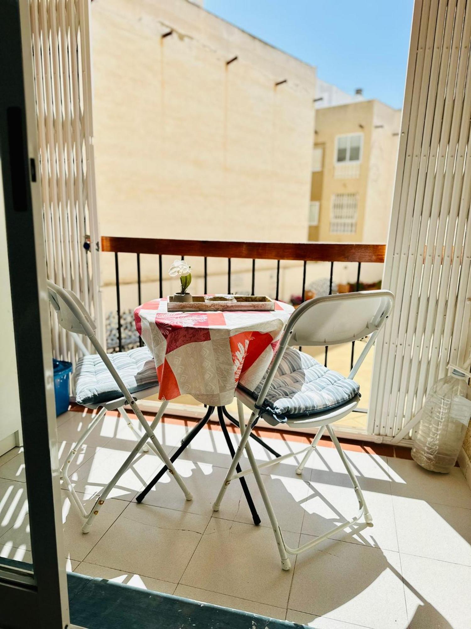 Studio Apartment Santana Habaneras - 18 At Beach With Garage, Pool And Lift Торевиеха Екстериор снимка