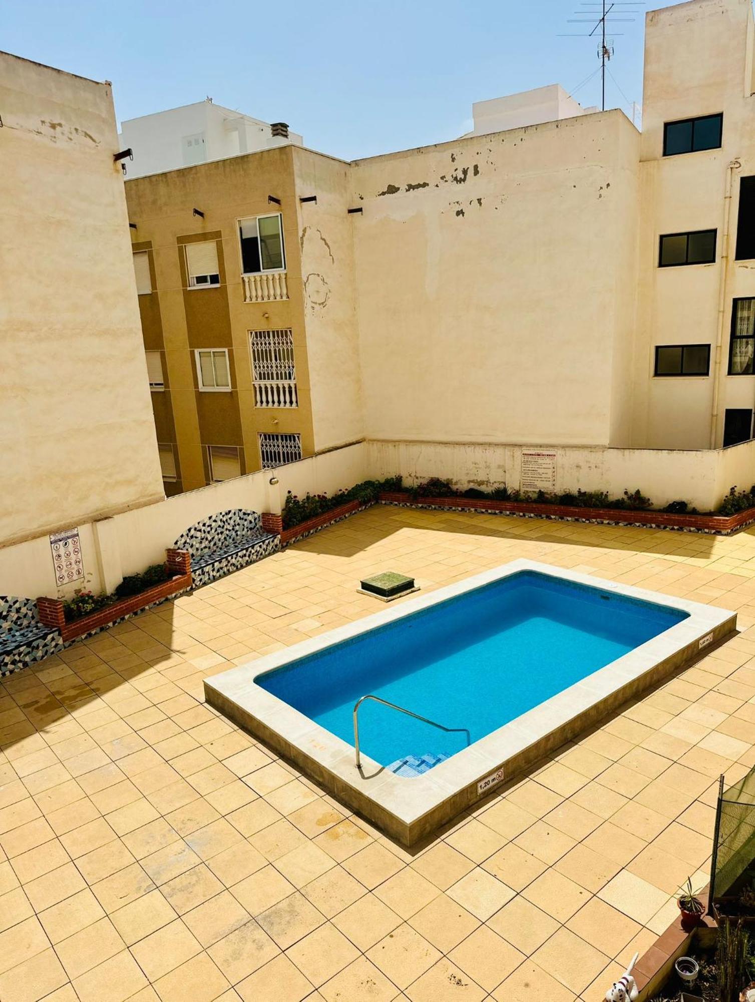 Studio Apartment Santana Habaneras - 18 At Beach With Garage, Pool And Lift Торевиеха Екстериор снимка